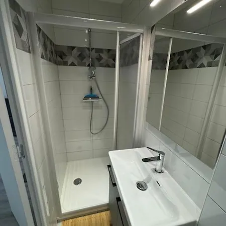 à 200 M De La Apartamento